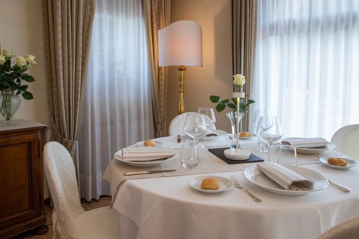 Hotel Ristorante Fior Castelfranco Veneto Kültér fotó